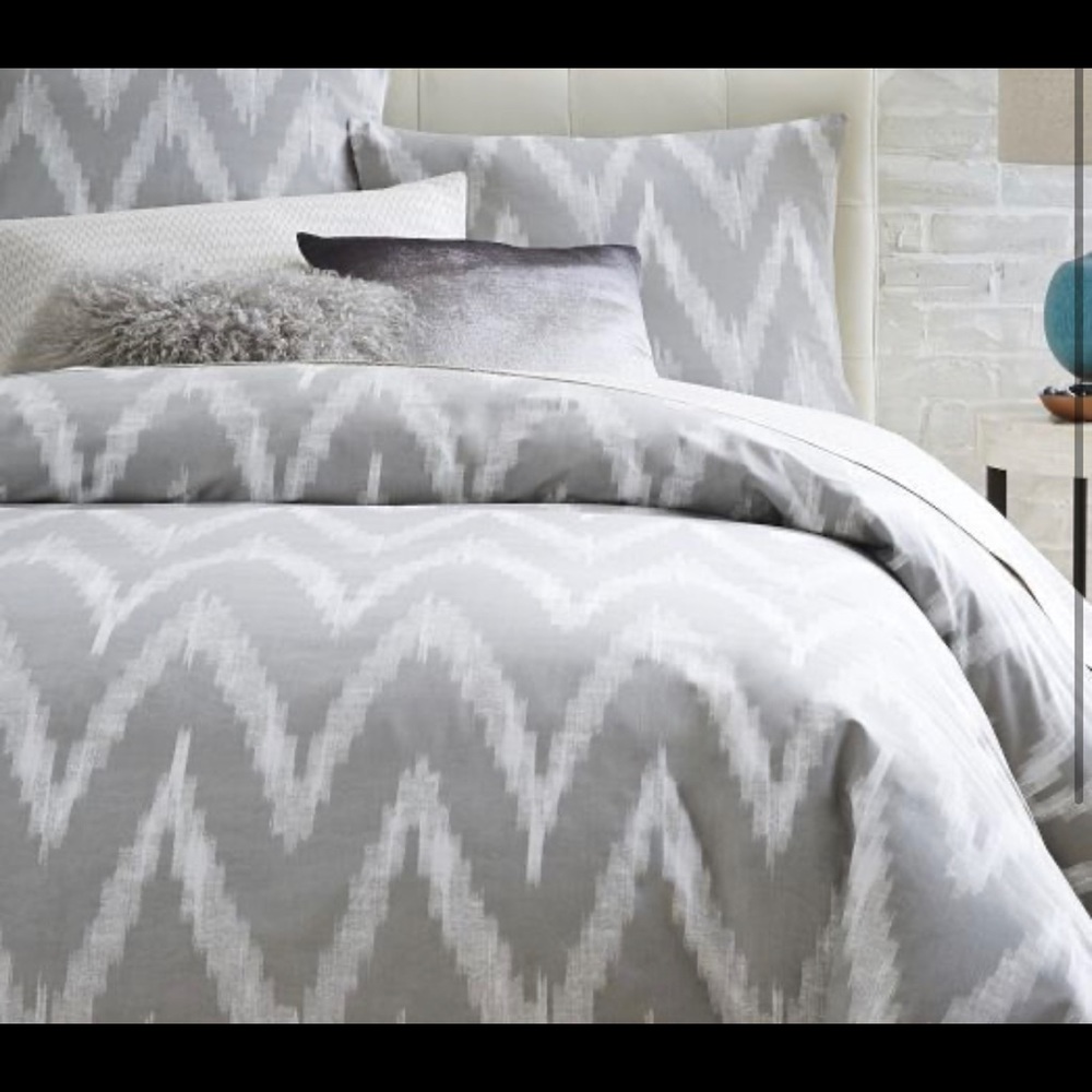 West Elm Queen Duvet Cover Set 2 Shams Gray White Soft Cotton